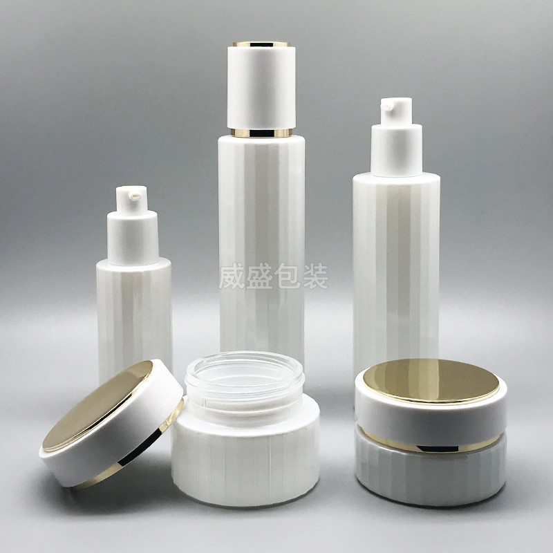 九游会·J9 - 官方网站|真人游戏第一品牌 面霜瓶子批发(图2)